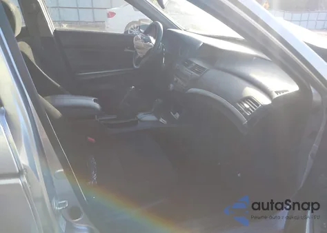 2008 Honda Accord 2.4 Ex из США, поврежденный, VIN JHMCP26728C001071